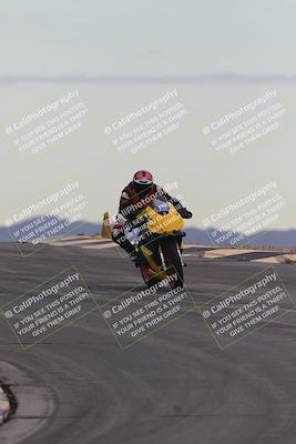 media/Sep-21-2025-Race Pace (Sun) [[98bf33ef95]]/Non Verified/1-Turns 9 and 10 (8am)/